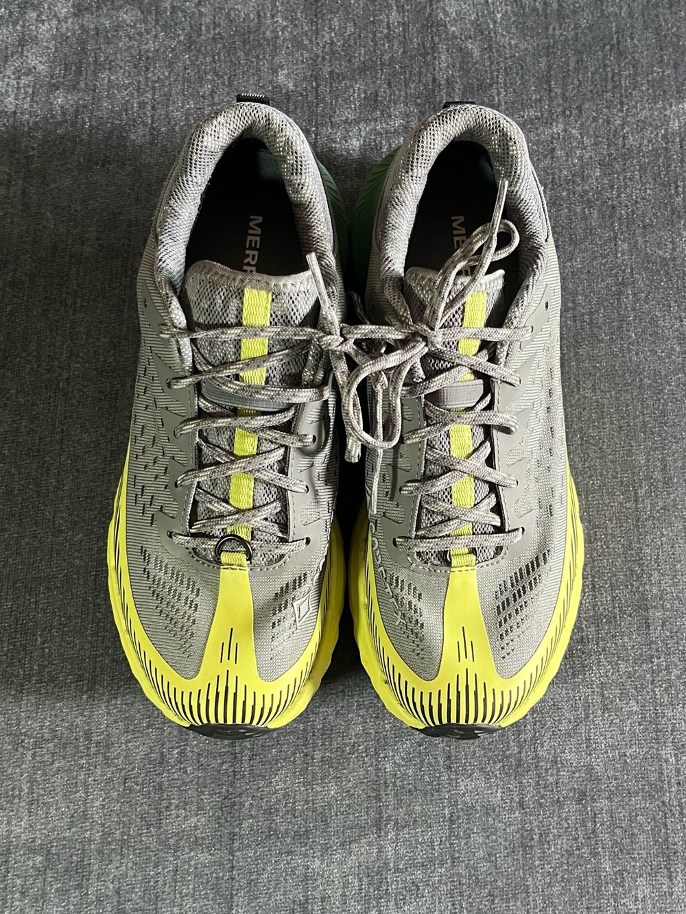 MERRELL Aglity Peak 5 GTX Trail Running Shoes Monument women’s size 8